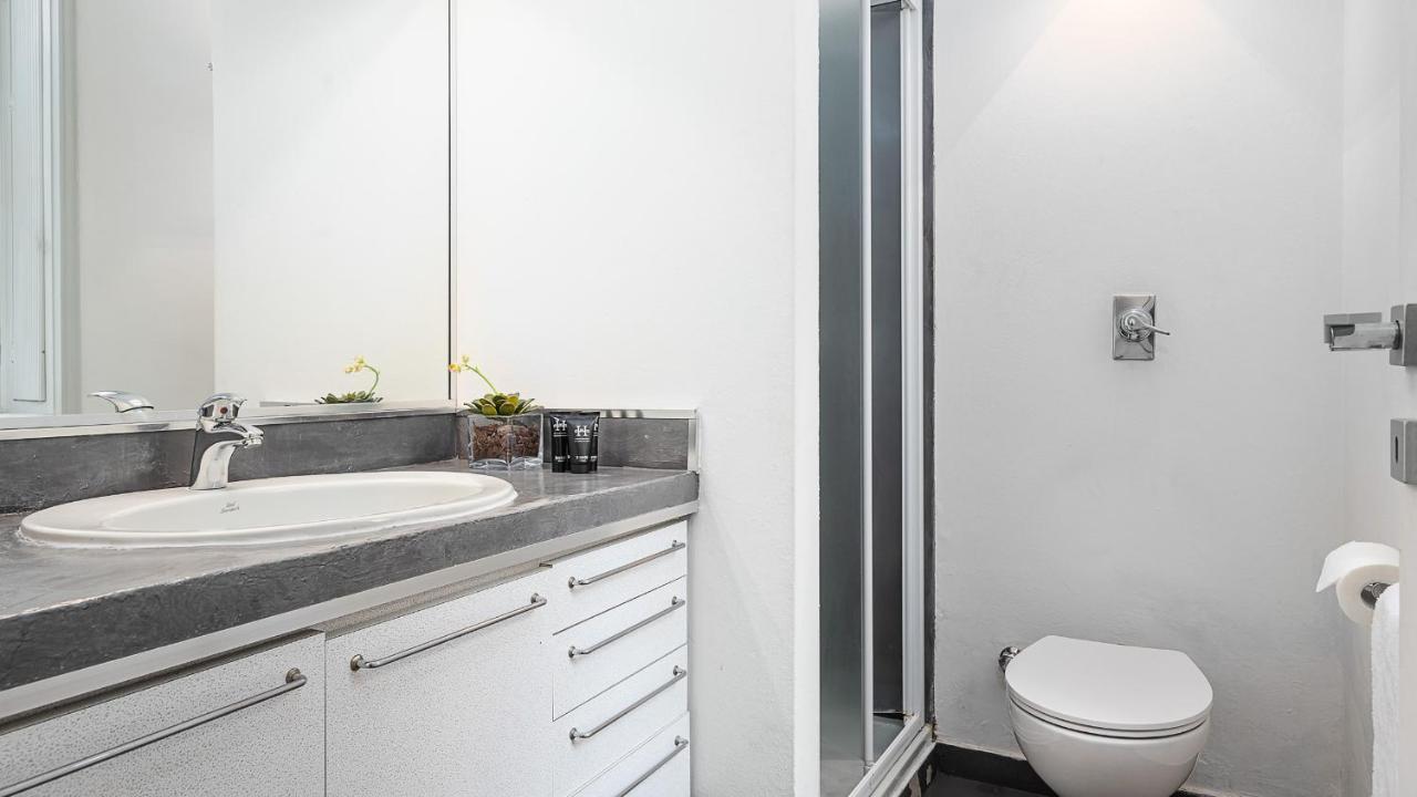 Italianway - Galleria Unione Apartment Milan Bagian luar foto