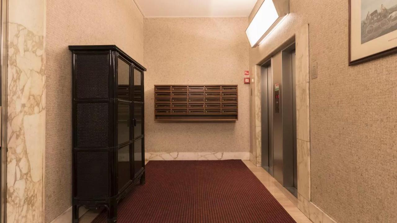 Italianway - Galleria Unione Apartment Milan Bagian luar foto